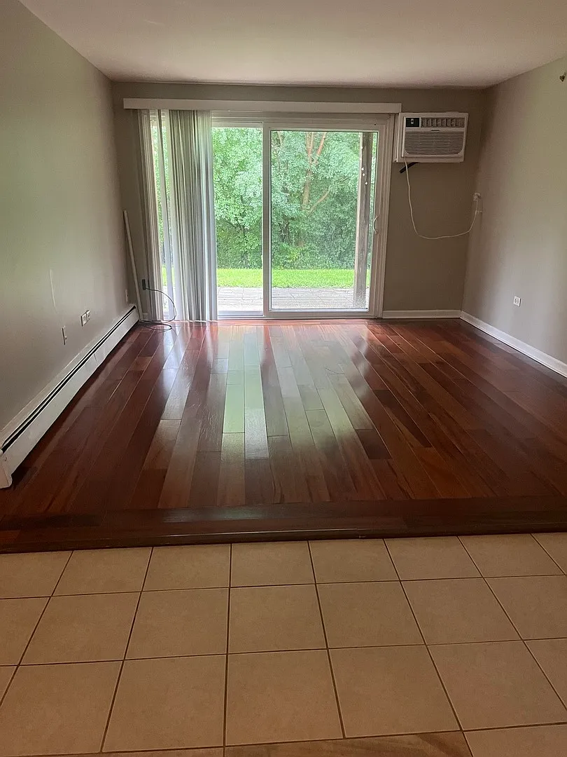 2 bed, 900 sqft, $1,725 — Photo 3