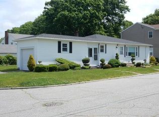 16 Kane St, Fall River, MA 02720