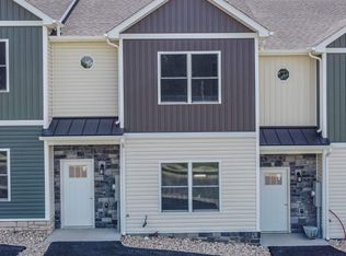 682 Zephyr Dr, Rockingham, VA 22801