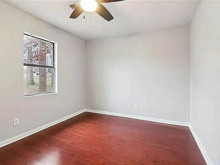 4173 Alicia Ct — Photo 8