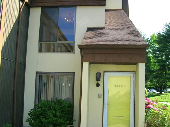 5021 S Convent Ln #H-225, Philadelphia, PA 19114