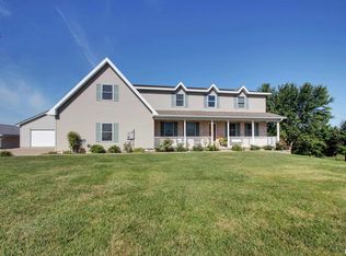 1122 Maas Rd, Quincy, IL 62305