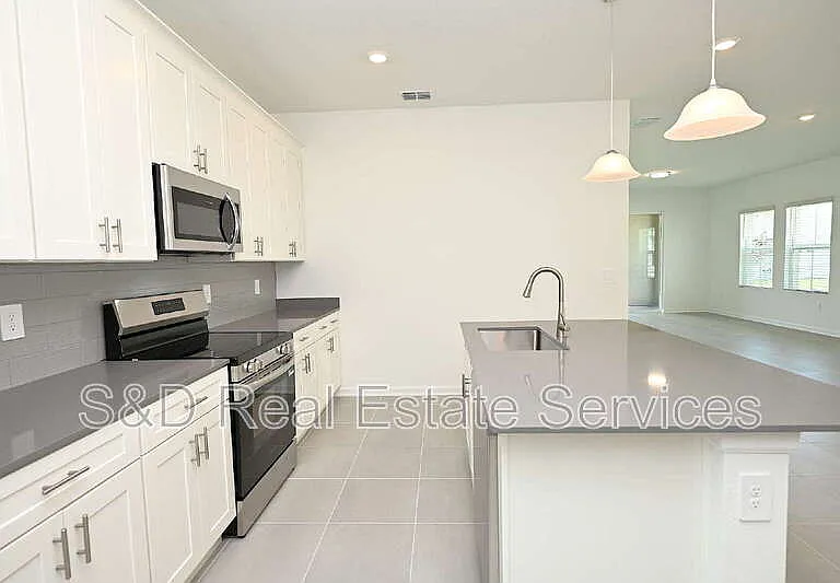 4251 Curacao Pl — Photo 5