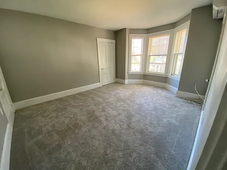 30-32 Elm St #30B — Photo 9