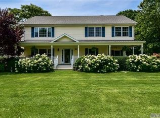 1530 New Suffolk Rd, Cutchogue, NY 11935
