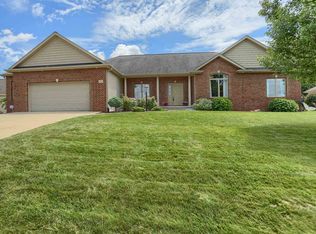 251 Salman Dr, Warsaw, IN 46580