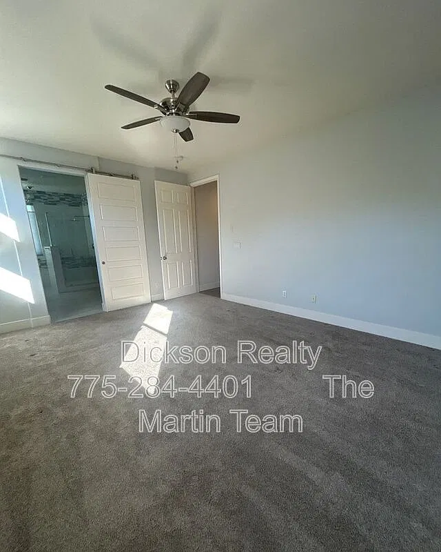 4 bed, 2.5 bath, 2689 sqft, $4,195 — Photo 4