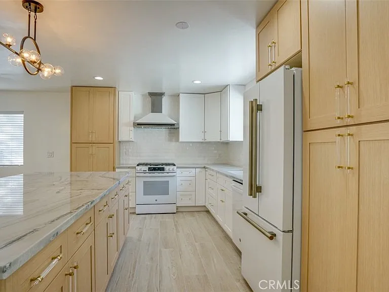 24306 Gilmore St — Photo 16