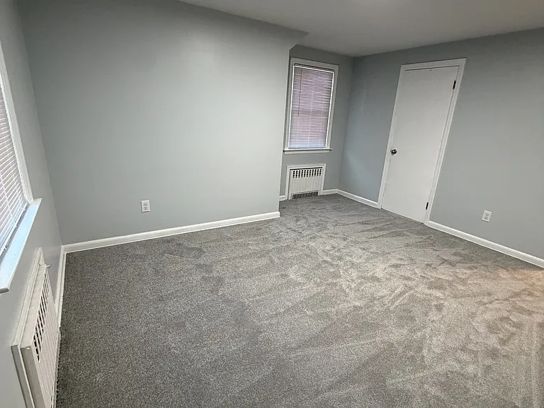 295 Rosewood Ave #2 — Photo 6