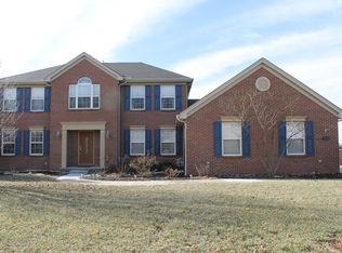 5593 Eden Ridge Dr, Cincinnati, OH 45247