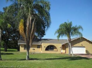 7424 Honeysuckle Dr, Sebring, FL 33870