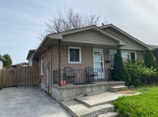 19 Poplar Cres, London, ON N6E 2N3