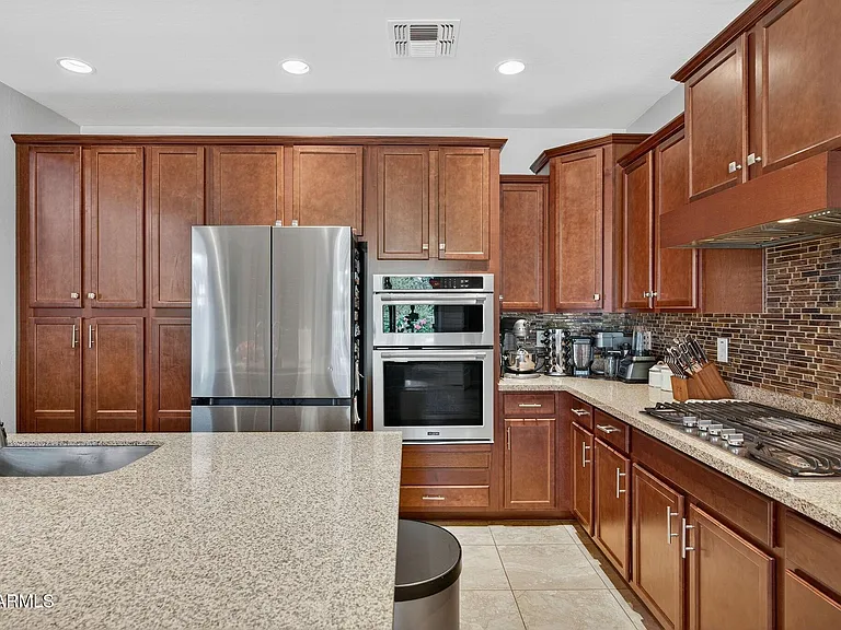 8984 W Diana Ave — Photo 17