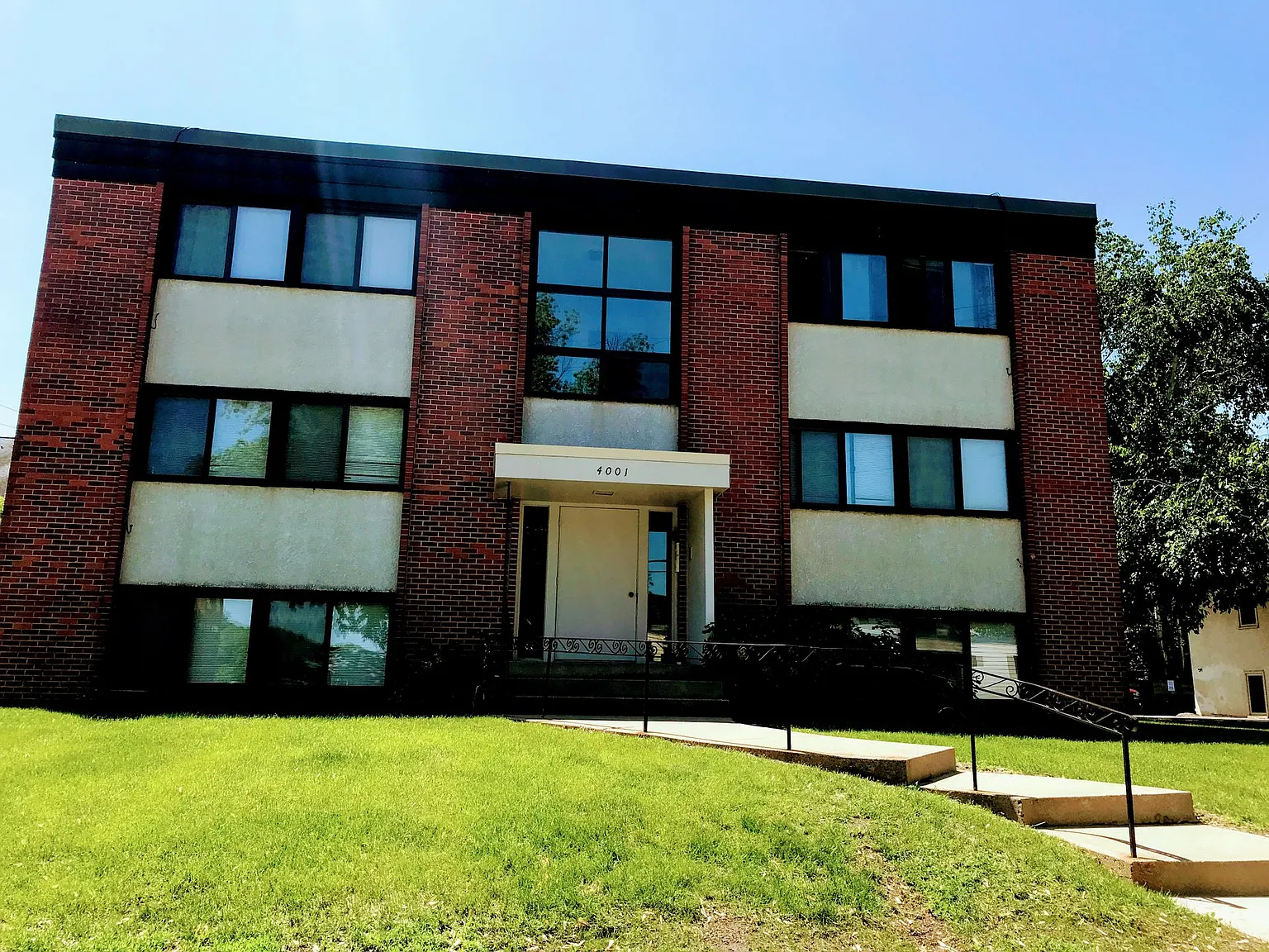 4001 West 31st St. (Saint Louis Park) — Photo 2