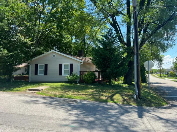 101 E Maire Ave, Clinton, TN 37716