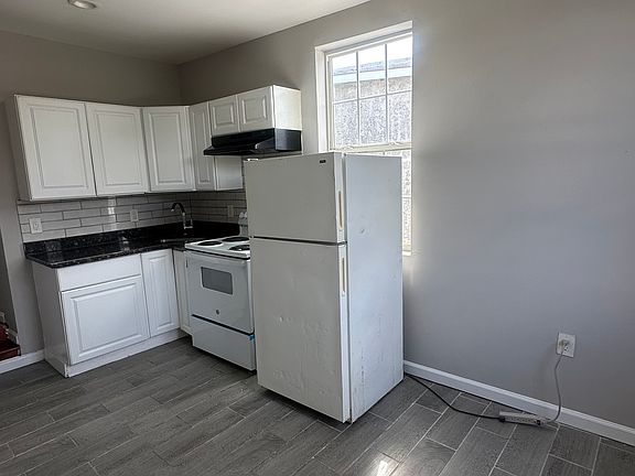 4th image of 4007 Haverford Ave #3