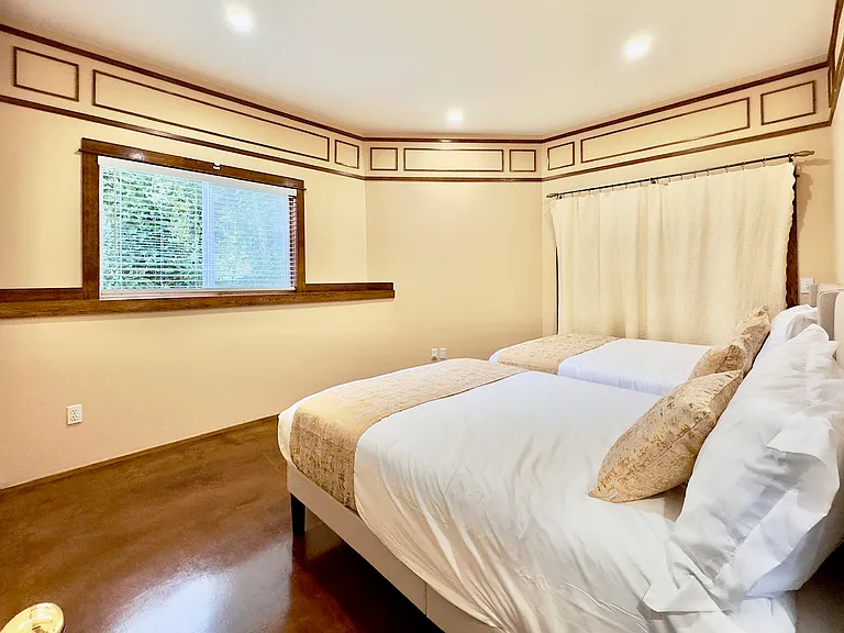 2 full beds