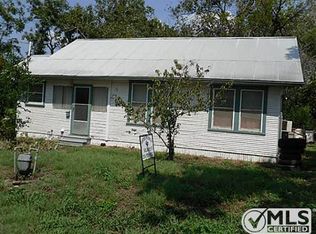 500 NE 8th St, Hubbard, TX 76648