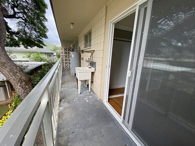 2752 Kahoaloha Ln #206-1 — Photo 18