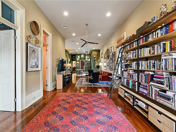 5th image of 915 2nd St