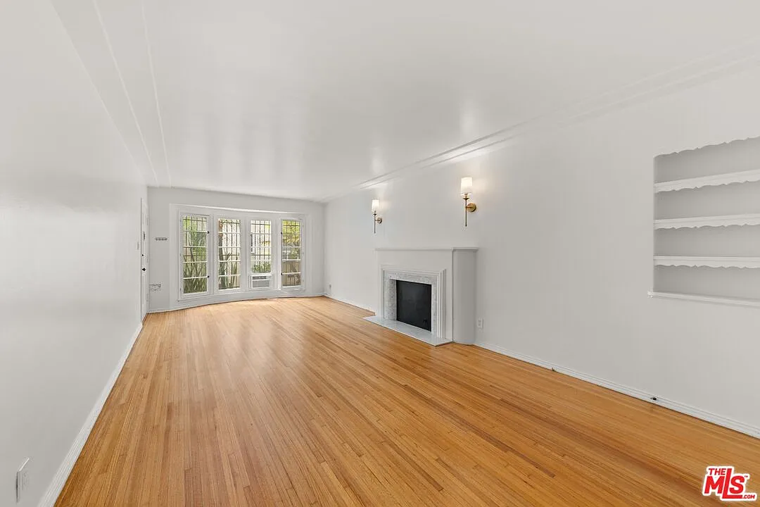 1 bed, 1.0 bath, 854 sqft, $3,150 — Photo 2