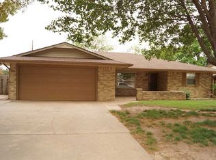 125 N Burdel Ln, Enid, OK 73703