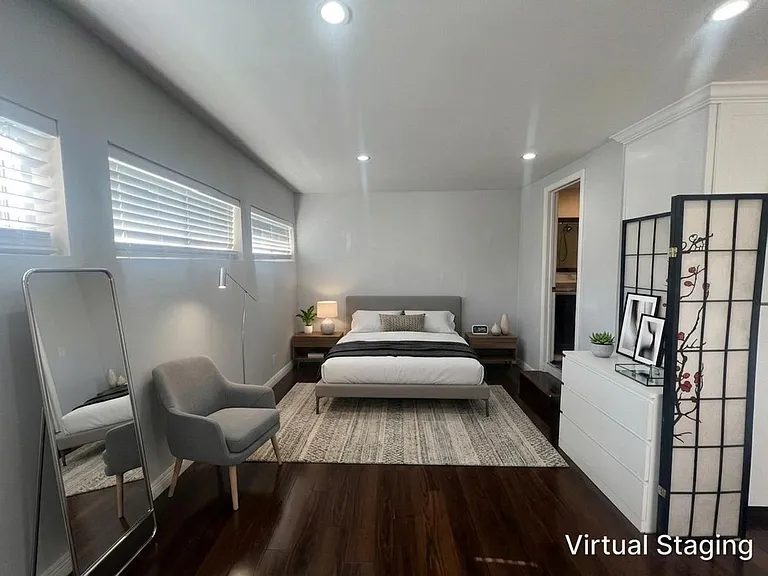 7009 Jumilla Ave #B — Photo 9