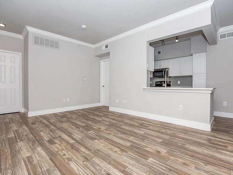The Grayson at Baybrook — Photo 10