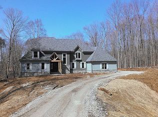 11555 Holden Ridge Rd, Chardon, OH 44024