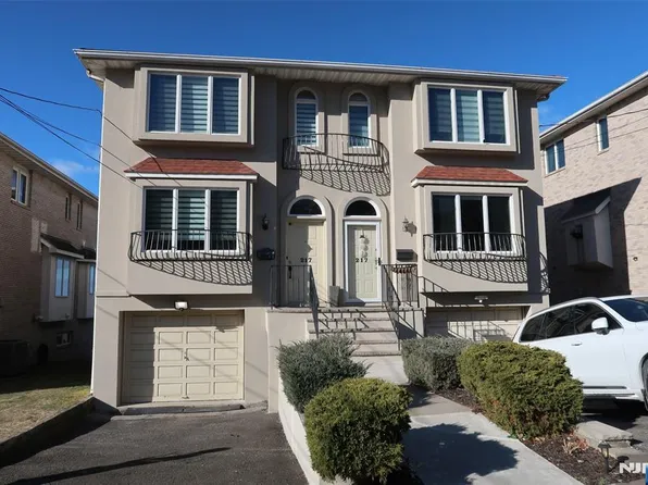 217A 11th St #A, Palisades Park, NJ 07650