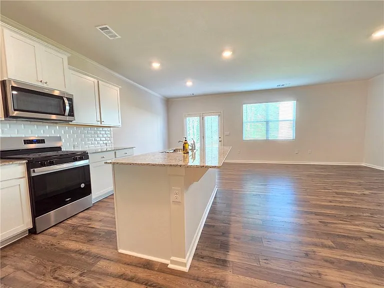 3331 Greyton Dr — Photo 11