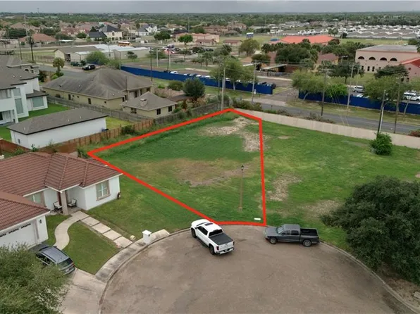 1715 S Toledo St, Pharr, TX 78577