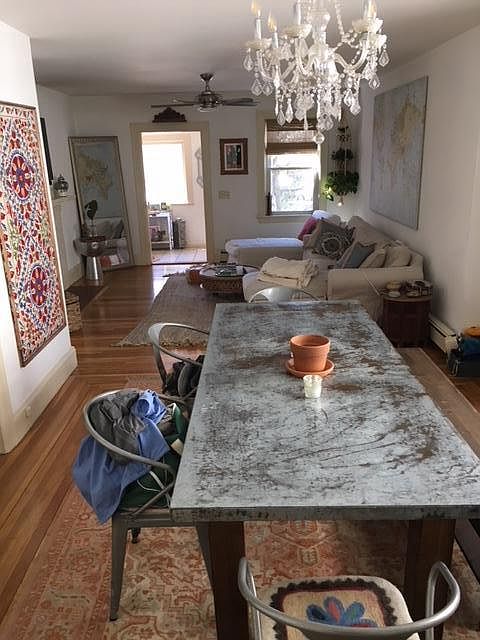 Living Room (current tenants)