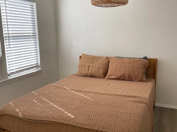 237 S Freeman St APT B, Oceanside, CA 92054