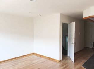 2032 Greene Ave, Ridgewood, NY 11385