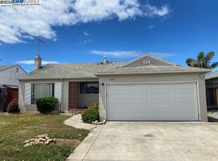 15373 Inverness St, San Leandro, CA 94579