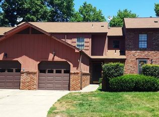 1353 Lexington Dr, Lawrence, PA
