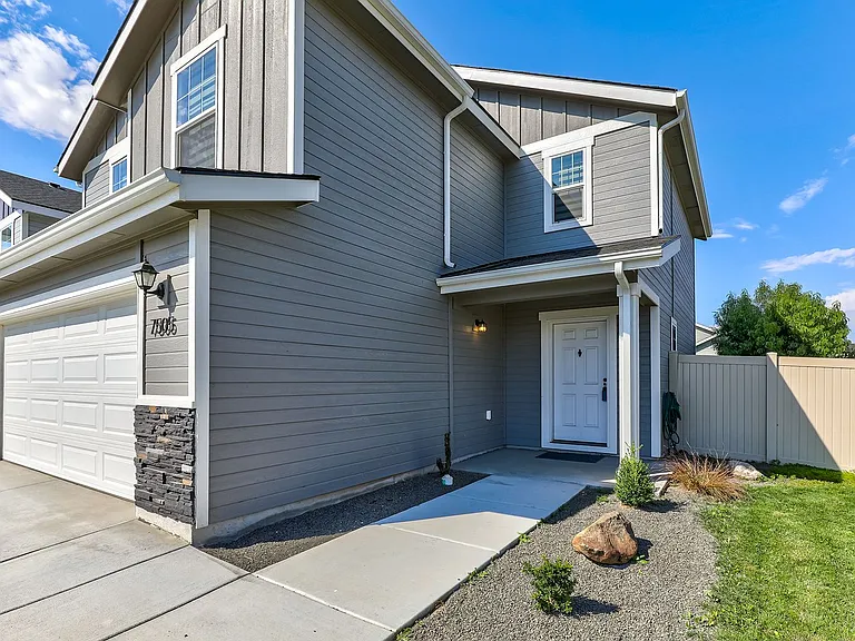 7505 S Foremast Ave — Photo 13