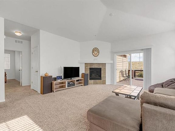3rd image of 15825 Savory Cir