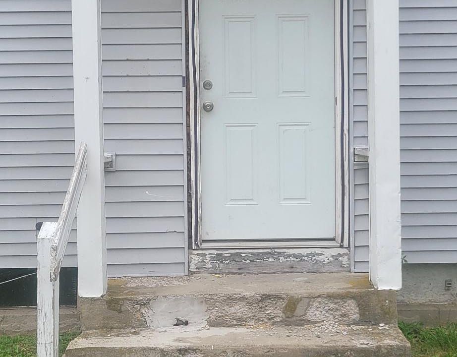 1st image of 273 Millicent Ave