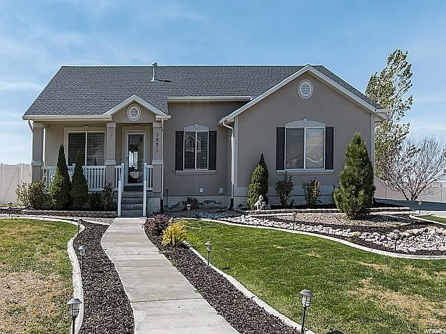 1st image of 1531 N Drysdale Way
