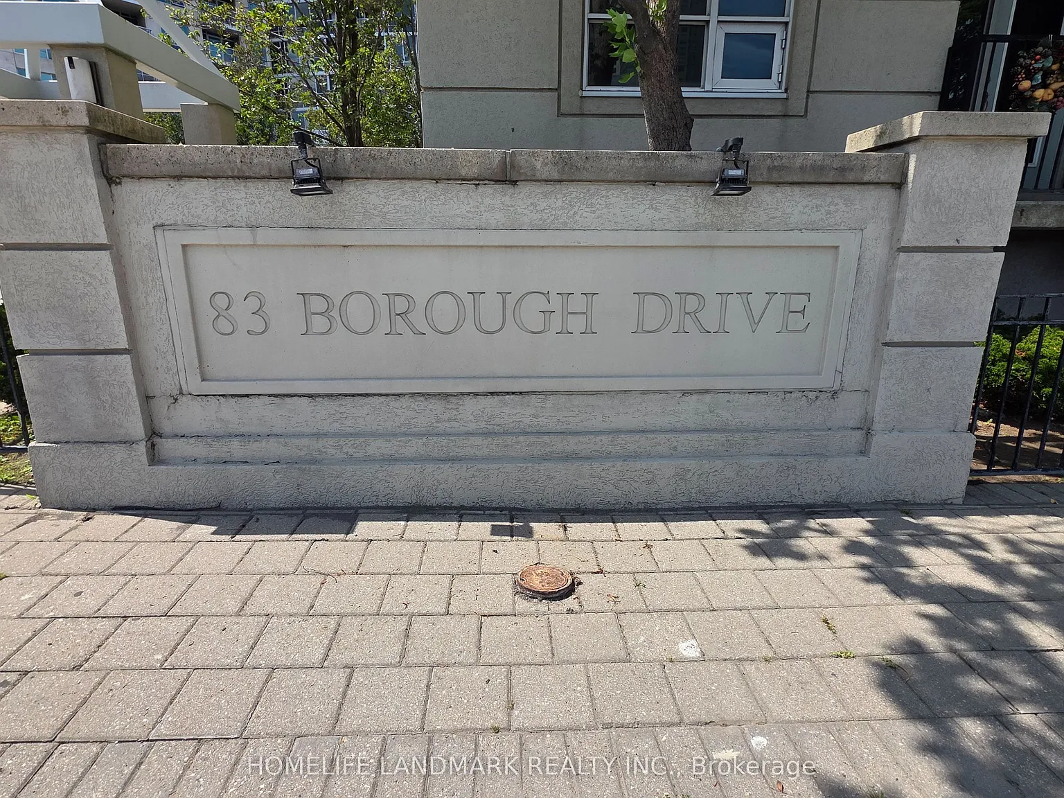 360 At The City Centre — Photo 2