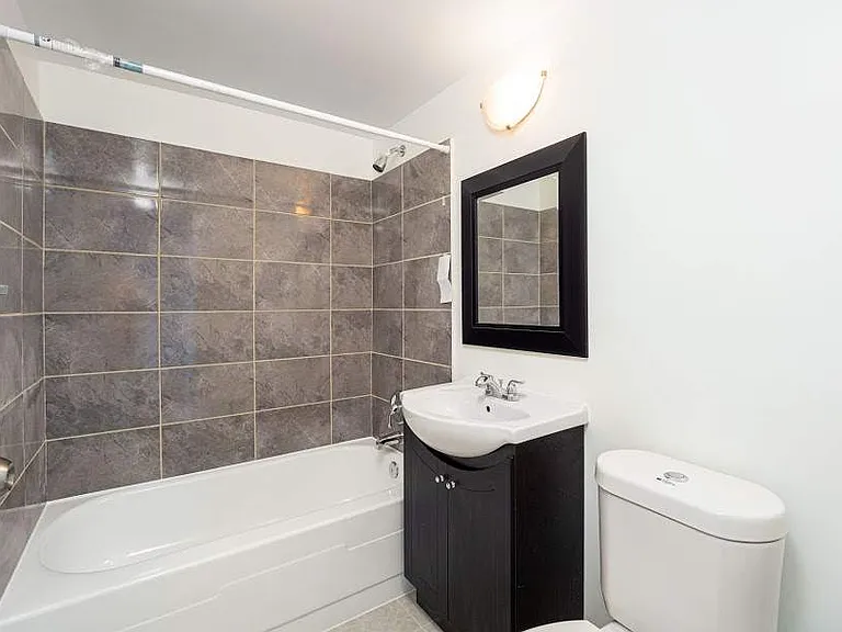 51 Owen St — Photo 10