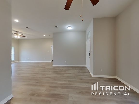 5th image of 400 Harvest Hill Ln
