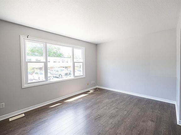 3rd image of 205 Fane St #9B