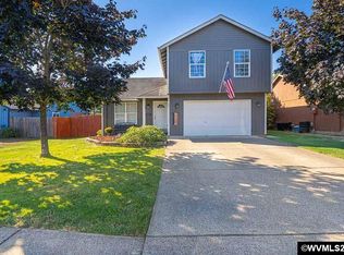 231 NW Card Ave, Dallas, OR 97338