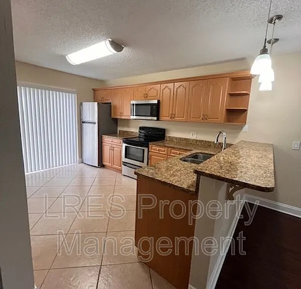 3651 N Goldenrod Rd #F109 — Photo 11