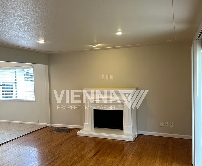 5280 5th St — Photo 10