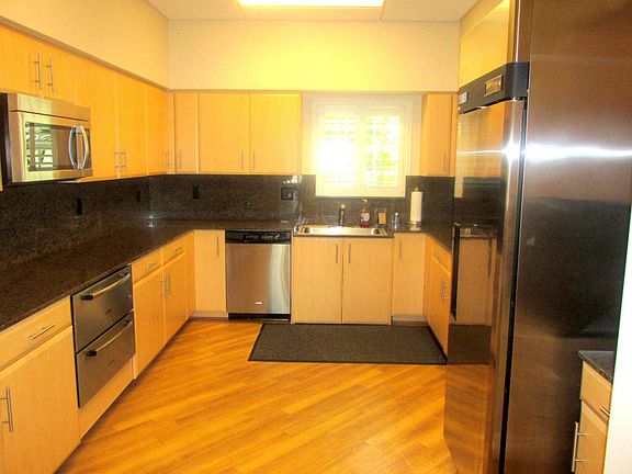 5th image of 4 Colonial Club Dr APT 203