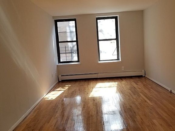 4th image of 152 Parkside Ave APT 3L